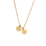 Ketting met 2 Muntjes en Initialen goud