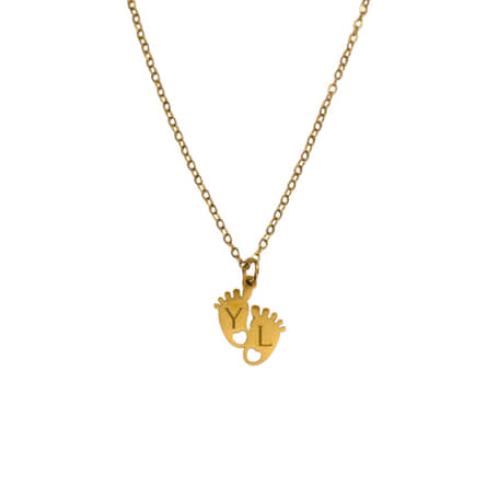 Geboorteketting Baby Voetjes en Initialen goud