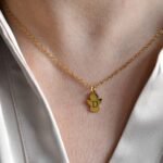 Ketting met Engeltje en Initiaal goud