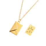 Charlery Ketting Envelop met Eigen Tekst goud